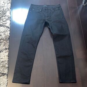 Uniqlo NWOT Stylish Black Selvedge Slim Fit Jeans for Men 30x32